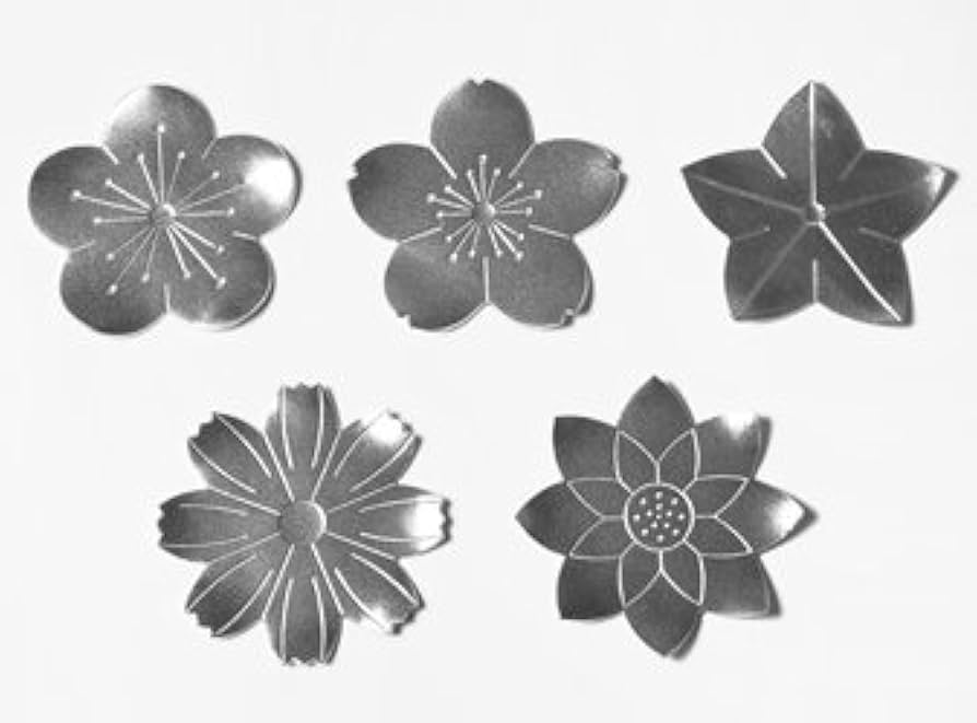 Amazon | 能作 本錫100% フラワートレー（5枚組） 錫製品 小皿 |