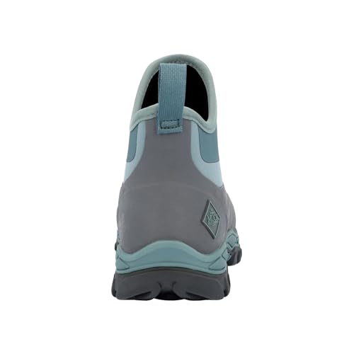 Image of MUCK Women's Arctic Sport II Ankle Boot
