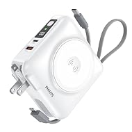 【1台7役!旅行用多機能モバイルバッテリー】 Apple Watch充電パッド、MagSafe マグネット式ワイヤレス充電器、モバイルバッテリー、充電器、タイプCケーブル、ライトニングケーブル、スマホスタンドが一体型になり、出張や海外旅行なら、これ一台が持っていければ最適です。折畳み式のACプラグを装備し、コンセントに差し込んで壁掛け充電器として使用でき、収納すればモバイルバッテリーとして使用できます。本製品にはイギリス、ヨーロッパ、オーストラリア用の電源変換プラグが付属しているため、海外でも安...