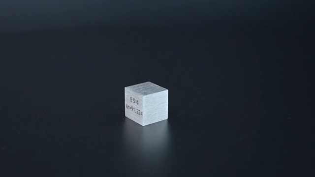 Image of 0.39 inch Zirconium Metal Element Cube 10MM Density Cubes 99.4% High Purity, Periodic Table of Elements Collection for Element Collections Hobbies, Pure Zirconium Cube(Zr 0.39 Inch)