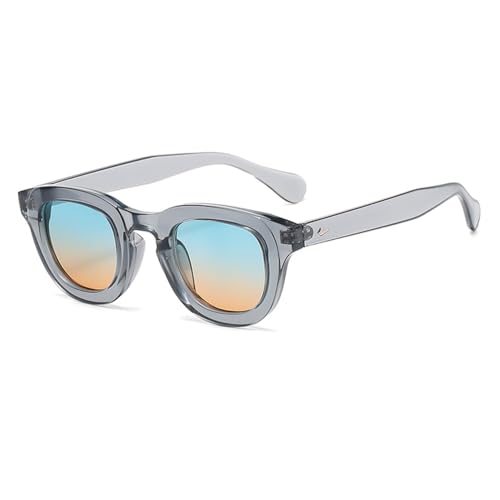 Lunettes de soleil femme ovale en terrasse ou en ville style rétro