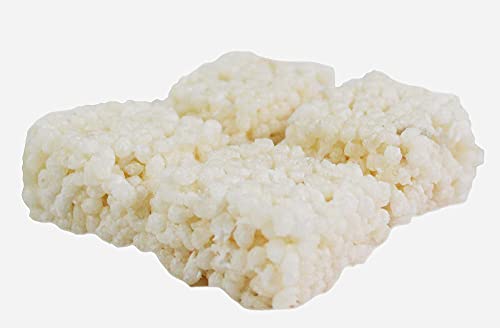 Image of Penn-Plax Tweet Eats: Crispy Tweets a€ inch Natural Puffed Rice Pet Treats for All Birds a€ inch Fun Way to Hand Feed a€ inch 4 Pieces (Pack of 2)