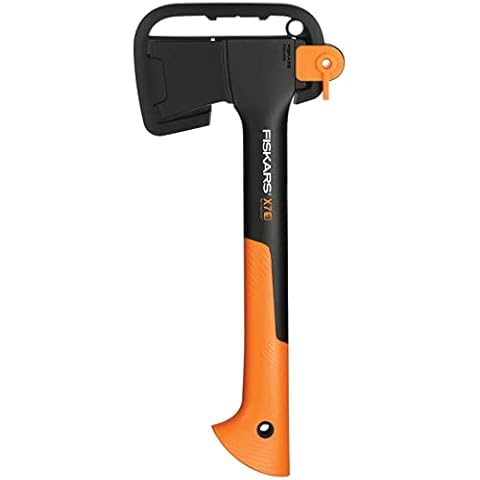 Fiskars Universalaxt, Inklusive Klingen- und Transportschutz, Länge: 35,5 cm, Antihaftbeschichtet, Hochwertiger Stahl-Klinge/Glasfaserverstärkter Kunststoff-Stiel, Schwarz/Orange, X7-XS, 1015618 Cover