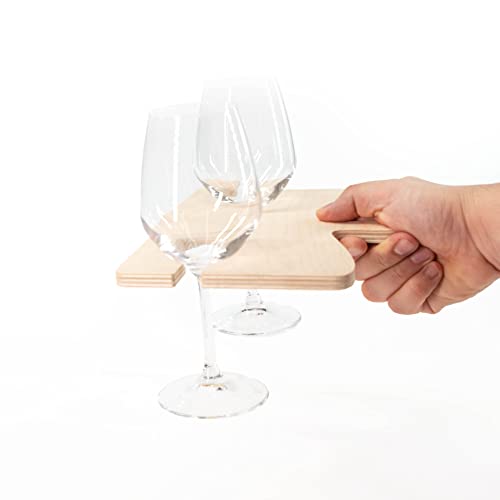Realizzato completamente in Italia, grazie alla sua struttura naturale ed ecologica oltre ad essere un utile accessorio della tua cucina e per eventi o party nella tua casa, diventerà anche un utensile bello da vedere e dal design ricercato. àˆ adatto anche come accessorio in tutti i bar, ristoranti, pub, pizzerie.