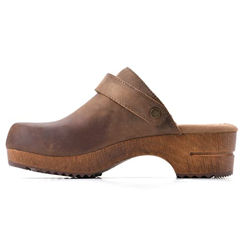 Image of WHITE MOUNTAIN Shoes Being Leather Footbeds Clog