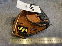 Amazon.co.jp: ハタケヤマ ミニチュアサイズ キャッチャーミット 阿部