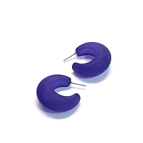 Cobalt Blue Hoop Earrings | vintage frosted lucite snail shell hoops - SNL-BL-32