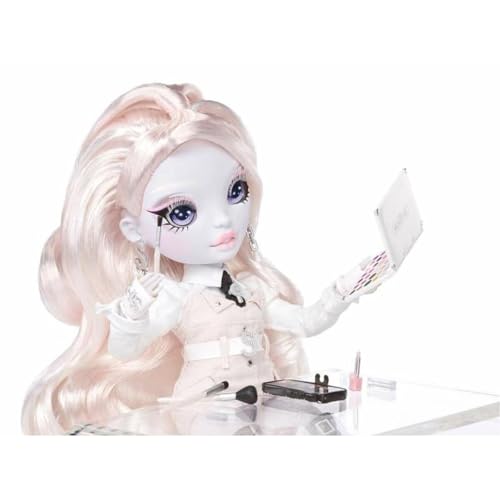 Muñeca de moda Karla Choupette Rainbow High miniatura 5