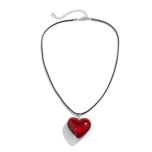 hioseyre Red Heart Pendant Necklace, Red Heart Necklace, Adjustable Red Necklace for Women Girls Heart Choker Beautiful Love Women's Necklace Easy to Match With Any Outfit Versatile and Fashionable
