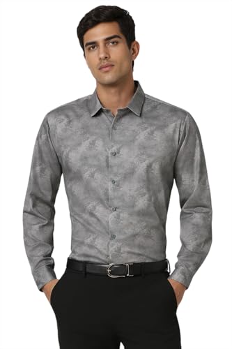 Image of Van Heusen Men's Solid Slim Fit Shirt