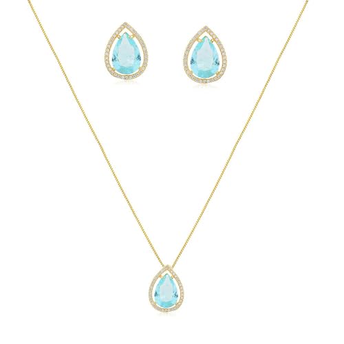 Conjunto de brincos e colar