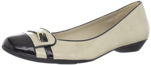 Naturalizer Women's Heath Flat