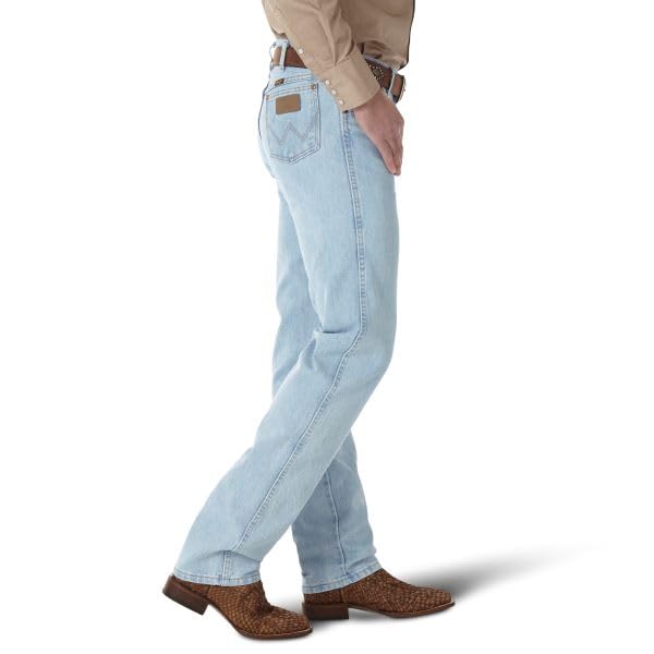 Image of Wrangler Men's Retro Slim Fit Straight Leg Jean