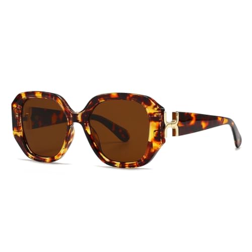 Lunettes de soleil polygonales rétro au style moderne pour la photographie de rue chic