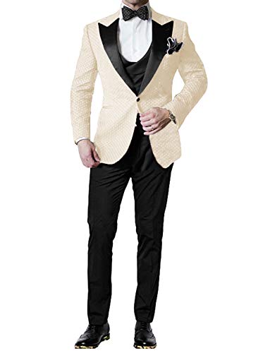 Costume formel pour les hommes fatigués des vêtements froissés