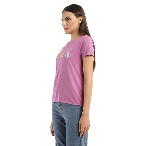 Image of Levi's Women's Regular Fit Graphic T-Shirt