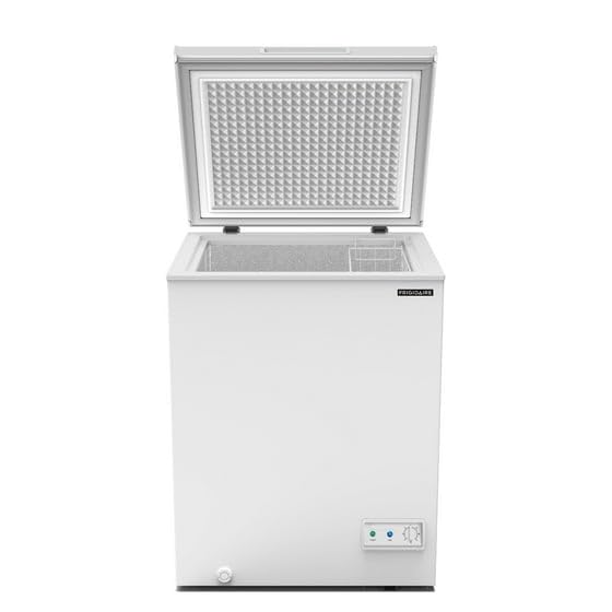 5.0 Cu. Ft. Chest Freezer With External Temperature Control & Removable Basket – Manual Defrost, White on Fridge.com - View 2