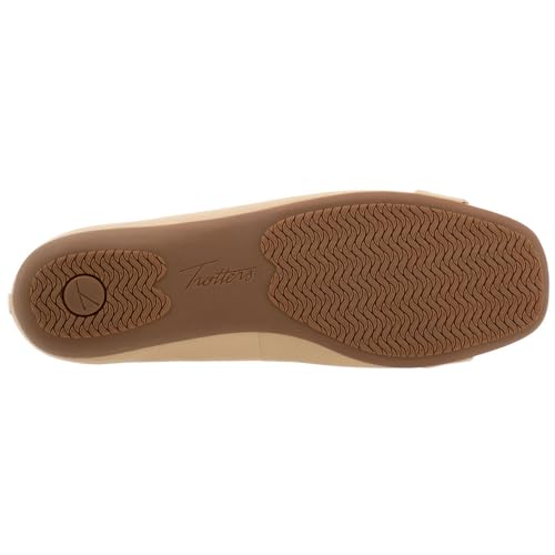 Trotters Women's Sizzle Signature Ballet Flat, Nude, 9.53