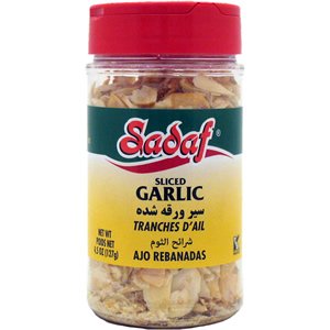 Sadaf Dried Garlic Sliced - Garlic for Cooking & Food Seasoning - Kosher & Vegetarian - 4.5 oz Bottle with Shaker Top