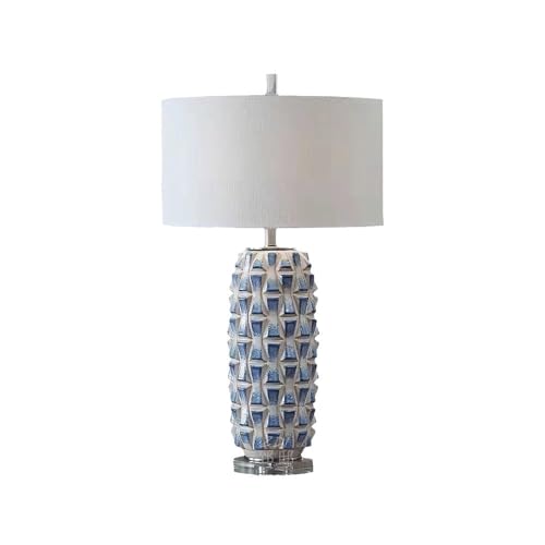 Lampe de bureau de luxe moderne pour illuminer une réception d'hôtel sombre