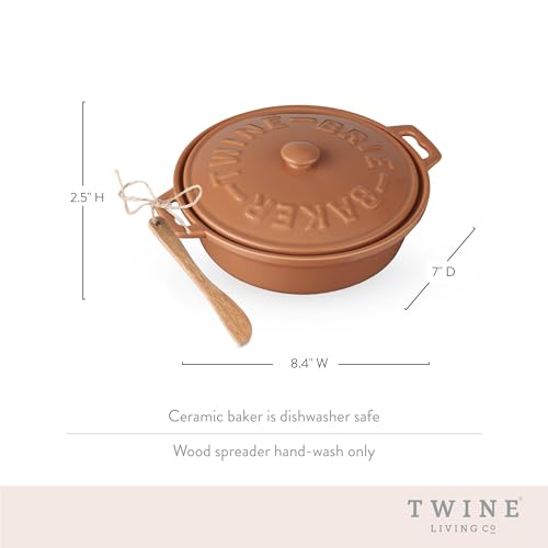Twine Ceramic Brie Baker with Wood Spreader, Brie Baking Tools with Lid Bakeware Sets, Terra Cotta Ceramic, Kitchen Set of 1