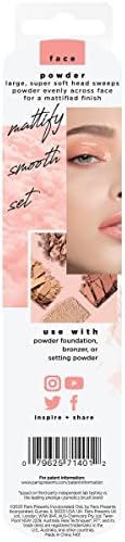 Real Techniques Powder Makeup Brush (Packaging and Handle Colour May Vary)