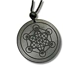AB Viking Crafts Schungit Anhänger Metatrons Würfel – 3,5 cm Naturstein Amulett aus Karelien – verstellbares Baumwollband (bis 80 cm) & Schmuckbox (Metatrons Würfel)