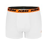 Bequeme Boxer Shorts von KTM im praktischen Pack. Wer es am liebsten zeitlos und schlicht mag, ist mit der Herrenunterwäsche von KTM bestens bedient. Denn der körperbetonende Schnitt und die tolle Farbgebung verleihen den enganliegenden Boxershorts einen Understatement Look, der sich hervorragend für jede Lebenssituation eignet.  