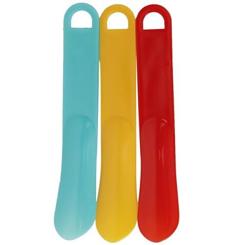 Image of Stylish Plastic Shoe Horns (6.5 Inches, 1)