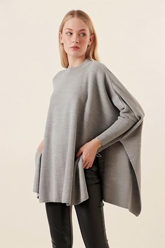 Image of Women's Crew Neck Batwing Sleeve Split Hem Oversized Knit Poncho Sweater