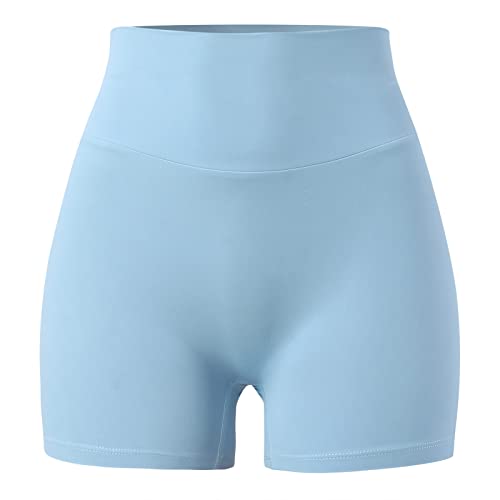 Short de yoga léger femme idéal au bord de la piscine