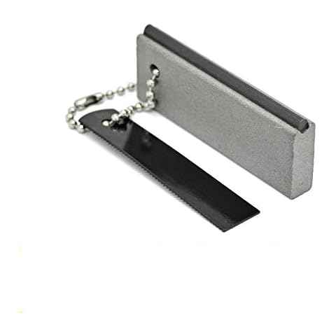Grenhaven Fire Striker/Steel - Magnesium Flint Lighter for 1,500 Ignitions - Outdoor Survival Camping - Medium 7.5cm Cover