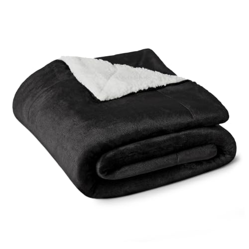 Amazon Basics Reversible Sherpa Fleece Sofa Throw Blanket Soft Bed Throw 127 x 152 cm Black
