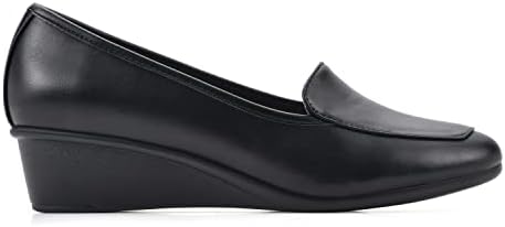 CLIFFS BY WHITE MOUNTAIN Women's Bravado Loafer, Black/Smooth, 9 W | Image 1