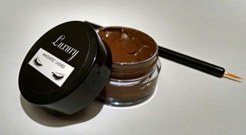 Magnetic Eyeliner to help wear Magnetic Lashes - Comes with Application Brush (Chocolate)
