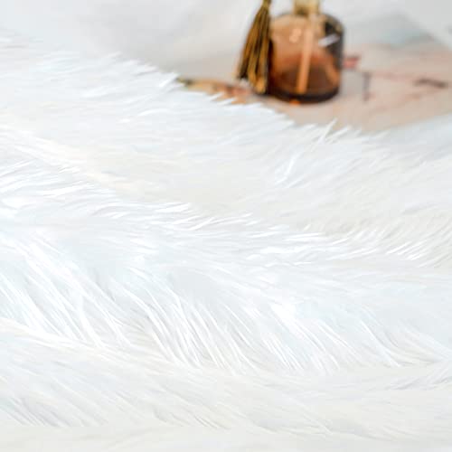 JONIYEAR Extra Large Decorative Fluffy Faux Fur Blanket Queen Size 80" x 90", Soft Luxury Lightweight Furry Blankets, Solid Cozy Shaggy Plush Thick Warm Fuzzy Blankets for Winter Bed Couch, White by JONIYEAR - Used condition - Image 4
