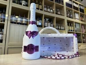 エンジェル ブリュット ロゼ バレンタインデー エディション ケース付き エンジェル ブリュット ロゼ バレンタインデー エディション ケース