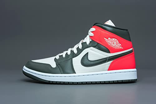 Image of Nike Women's Air Jordan 1 Mid SE Sneaker