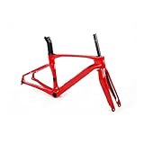 Realizzato in carbonio, soddisfa le esigenze funzionali del ciclismo su strada quotidiano.