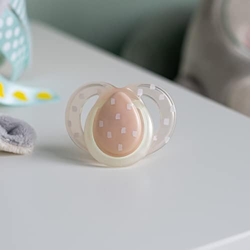 Tommee Tippee Night Time Soothers, 6-18m, Pack of 6 Dummies, Symmetrical Orthodontic Design, BPA-Free Silicone Baglet