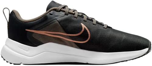 Image of Nike Women's Air Winflo 9 Sneaker