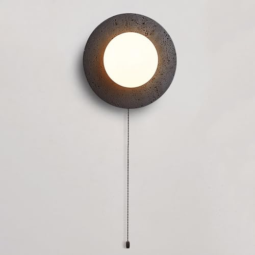 HAOZIWEI Aplique de pared de mármol Luz de travertino negro con pantalla de vidrio globo blanco | Iluminar de montaje en pared de piedra natural con interruptor de tracción, luces de tocador de baño