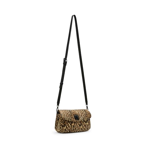 Betsey Johnson Puffed Flap Shoulder Bag2
