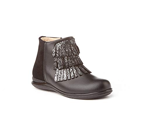 Botines de niña con flecos cómodos y flexibles. Fabricados en España en piel bovina – Mi Pequeña Modelo 750I Color Negro.