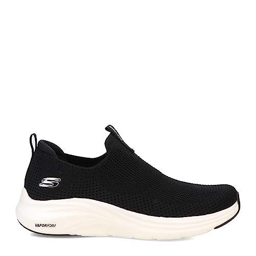 Skechers Women's Vapor Foam True Classic Sneaker3