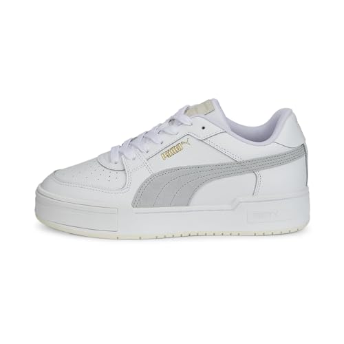 Pratica il tuo sport preferito grazie alle scarpe da tennis Puma. Comfort e leggerezza in modo da non doverti preoccupare di prestazioni al massimo