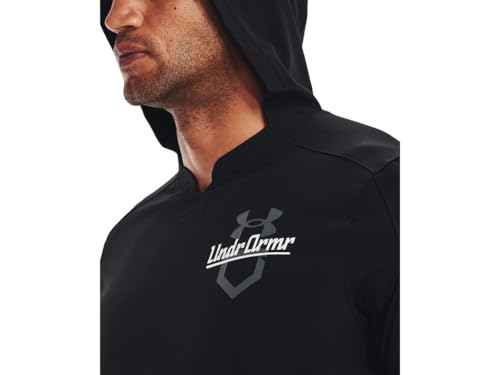 Cazadora con capucha Under Armour para hombre en color negro ajustable 6