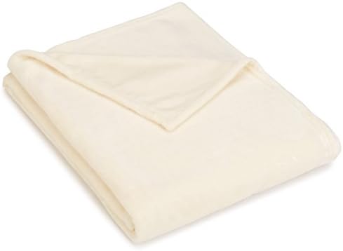 Amazon Brand - Pinzon Velvet Plush Blanket, Ivory, Twin (66 in x 90 in)
