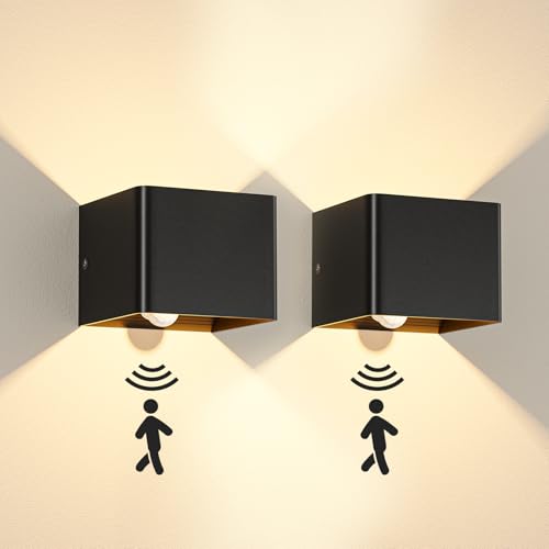 Kinamy Wandleuchte mit Bewegungsmelder Innen, LED Wandlampe Up Down, Wandbeleuchtung Moderne Schwarz, Wandleuchten f&uuml;r Flur, Treppen, K&uuml;che, Wohnzimmer, Schlafzimmer, 2 St&uuml;ck