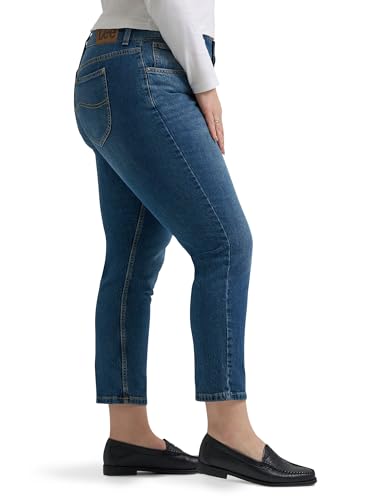 Lee womens Plus Size Legendary 26 Straight Crop Jean2